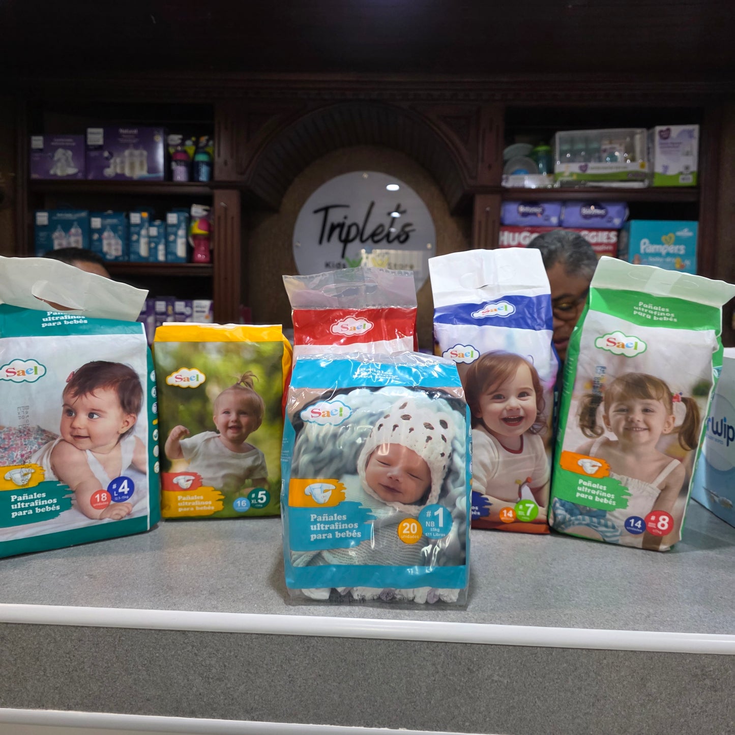 Pañales, Premium, Sael